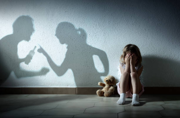 Bạo hành gia đình cũng gây tổn thương lớn đến trẻ nhỏ