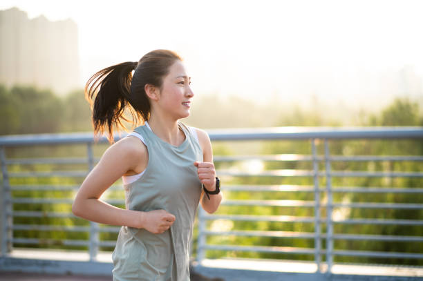 Chạy bộ, vận động cơ thể giúp tăng tiết serotonin tự nhiên