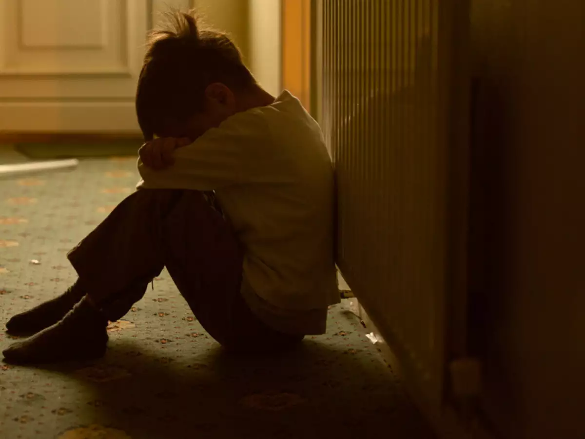 Trẻ nhỏ cô đơn dễ mắc trầm cảm khi sống nơi xứ người