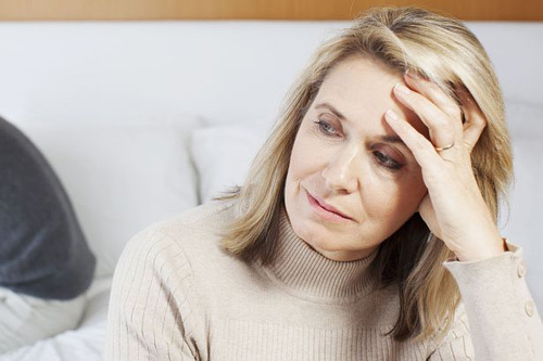 Phụ nữ giai đoạn tiền mãn kinh, mãn kinh cũng dễ bị trầm cảm