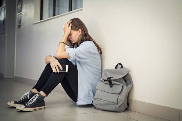 Nguyên nhân gây trầm cảm khi đi du học là gì?