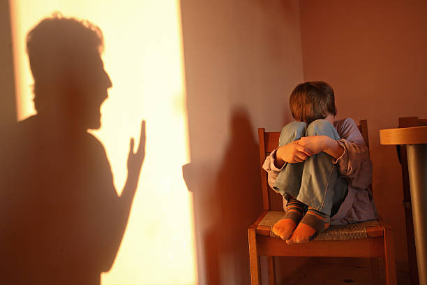 Cách ch-ữa lành tổn thương tâm lý ở trẻ bị bạo hành