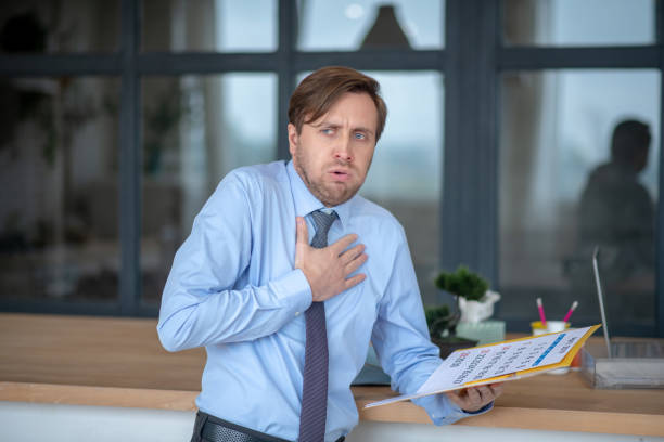 Vì sao bạn cảm thấy khó thở khi căng thẳng, stress?