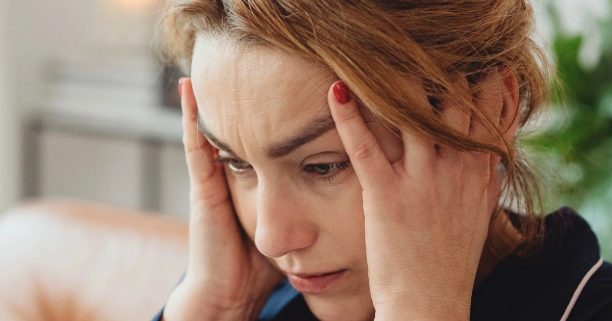 Một mối quan hệ độc hại có thể khiến bạn già đi 9 tháng